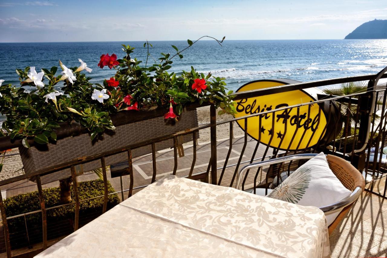 Hotel Bel Sit Alassio Exterior foto
